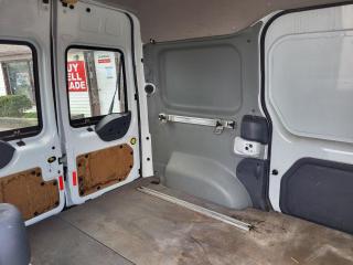 2010 Ford Transit Connect 114.6  XLT w-rear door glass - Photo #7