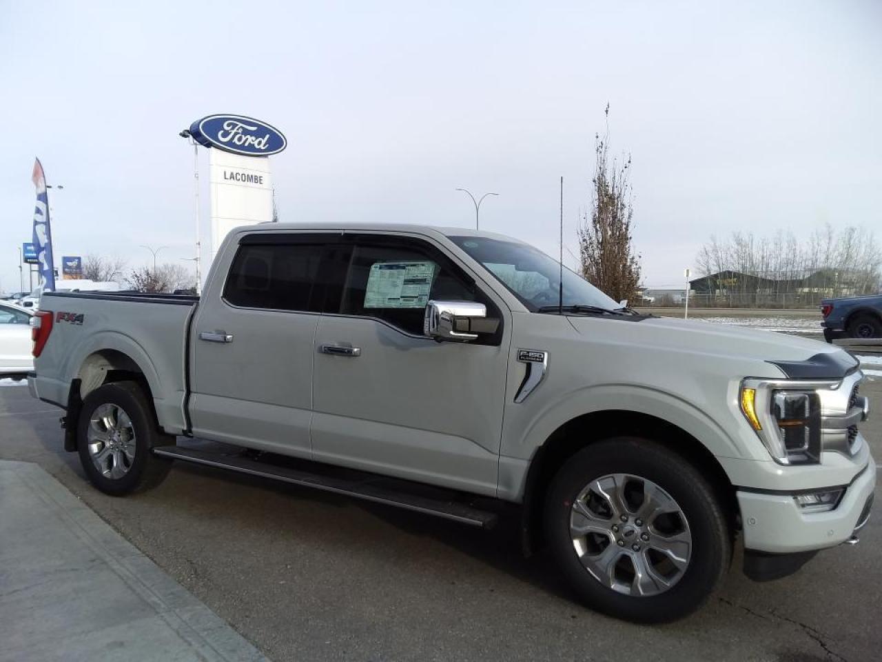 New 2023 Ford F-150 PLATINUM for sale in Lacombe, AB