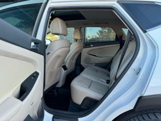 2017 Hyundai Tucson AWD 1.6L ULTIMATE One Owner - Photo #11