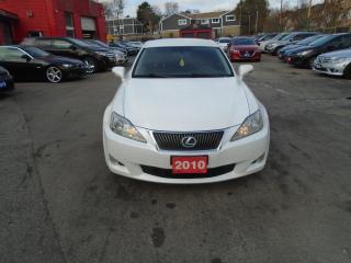 2010 Lexus IS 250 SUPER CLEAN / WELL MAINTAINED / PUSH START / AC / - Photo #2