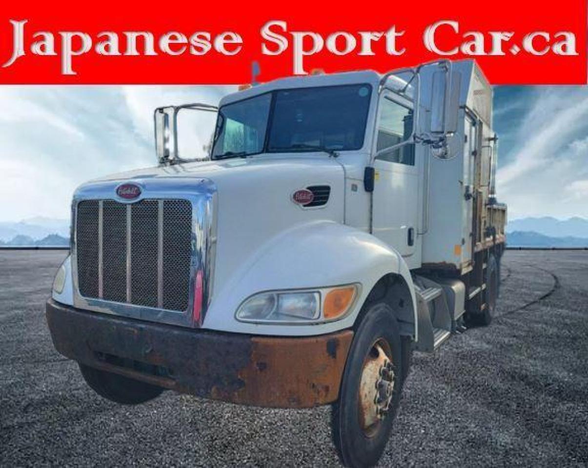 2011 PETERBILT 111 