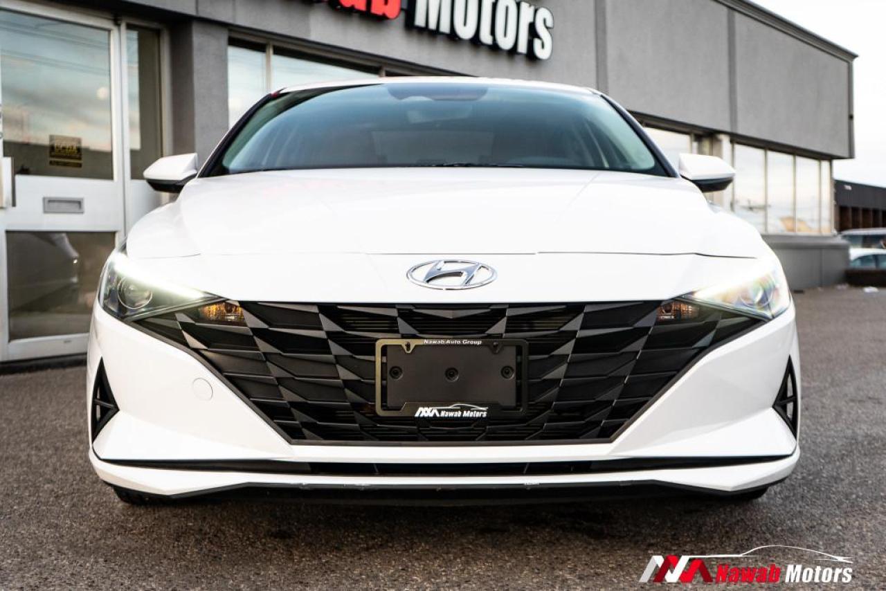 2022 Hyundai Elantra SEL|ALLOYS|HEATED SEATS|APPLE CARPLAY|SUNROOF|LANE ASSIST| Photo2