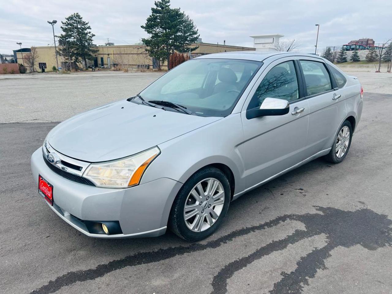 Used 2011 Ford Focus 4DR SDN SEL for sale in Mississauga, ON