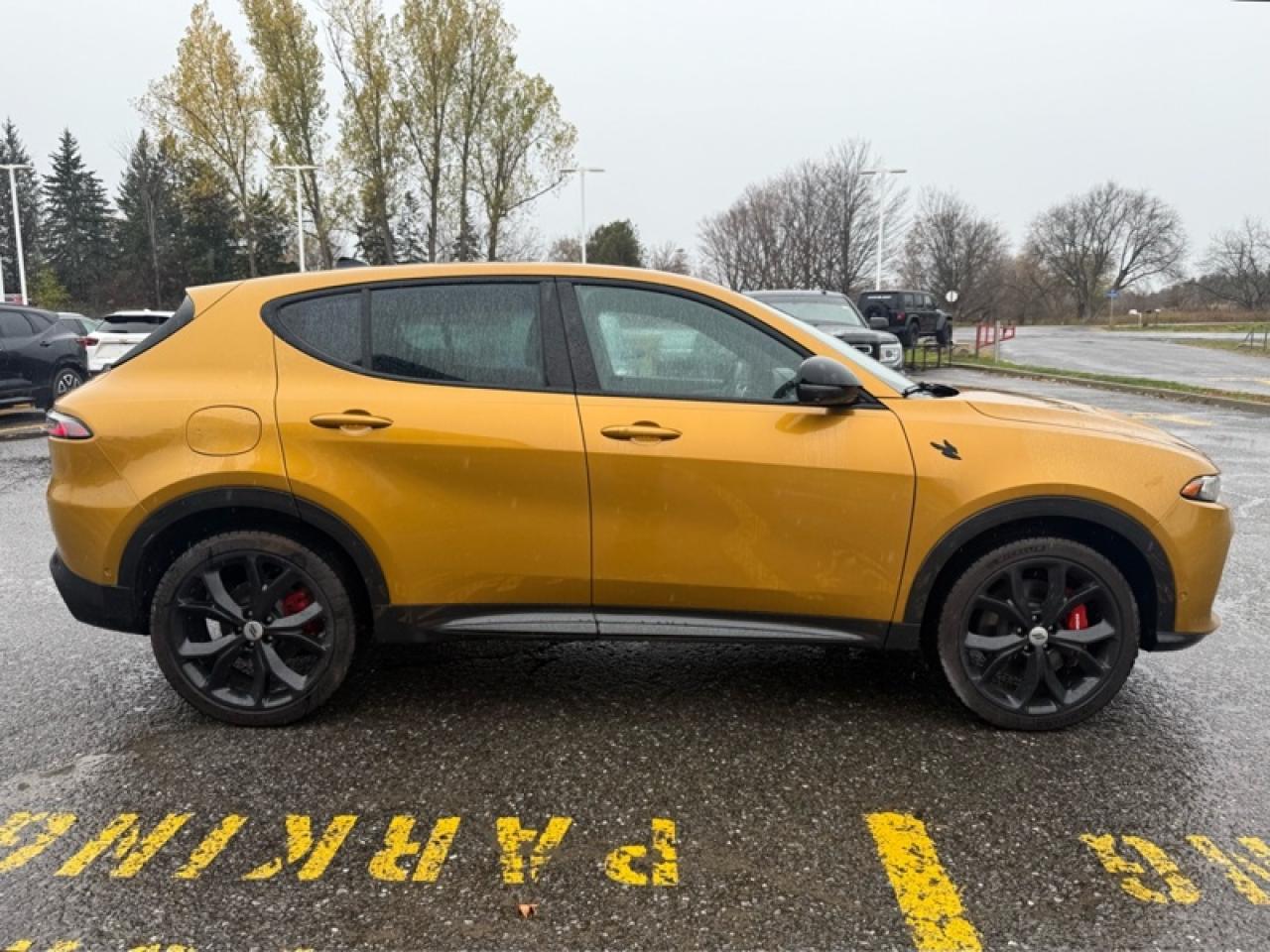 2024 Dodge Hornet R/T PHEV Photo4