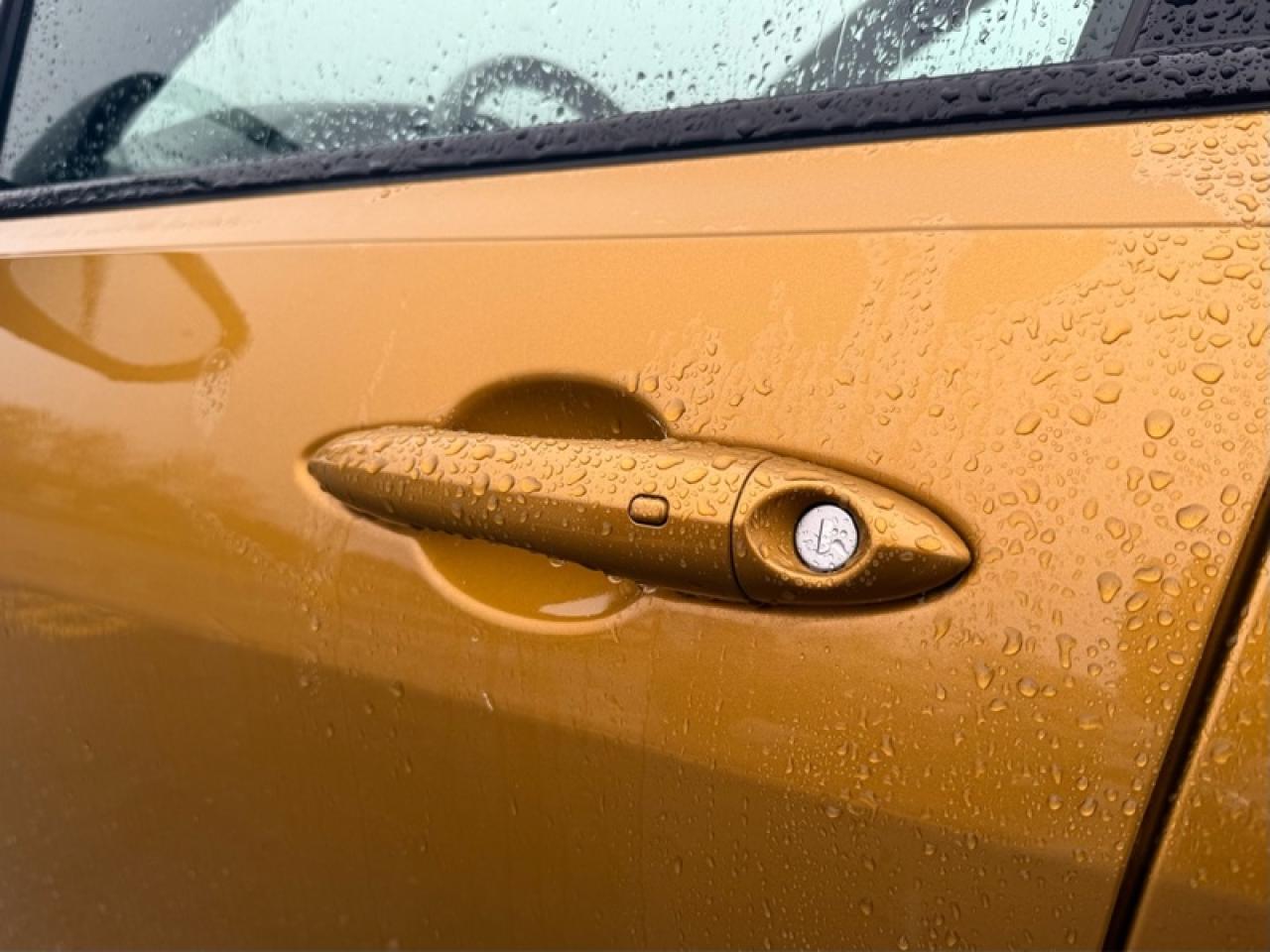 2024 Dodge Hornet R/T PHEV Photo