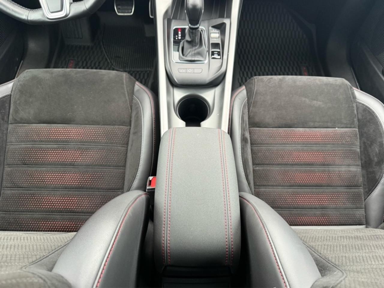 2024 Dodge Hornet R/T PHEV Photo