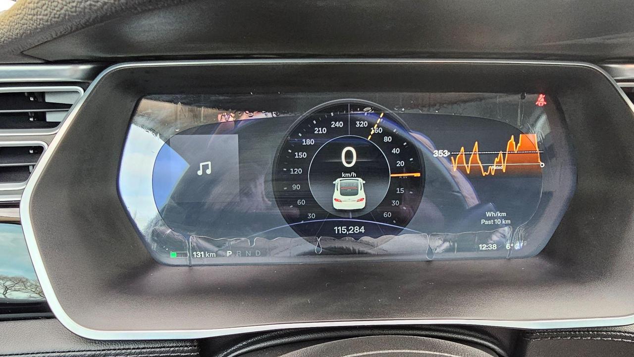 2014 Tesla Model S 85 Photo