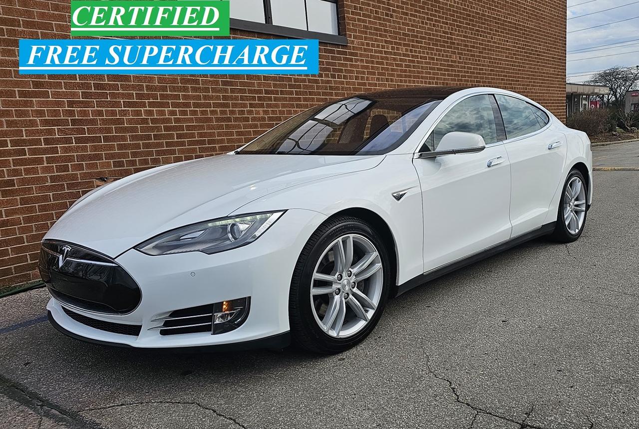 2014 Tesla Model S 85 Photo