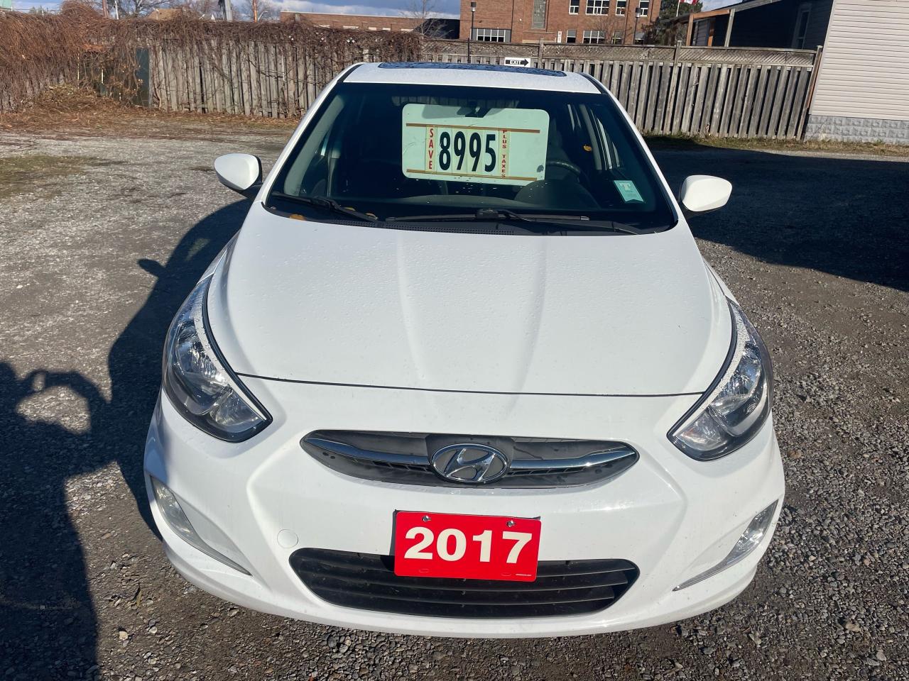 Used 2017 Hyundai Accent SE for sale in Hamilton, ON