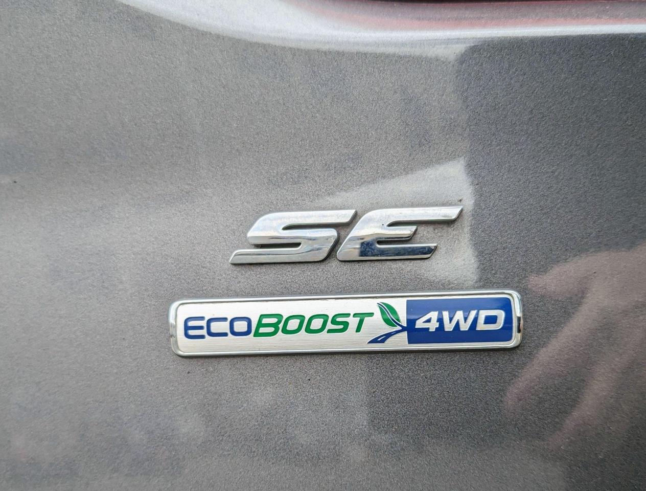 2014 Ford Escape 4WD SE 2.0 Ecoboost - Photo #28