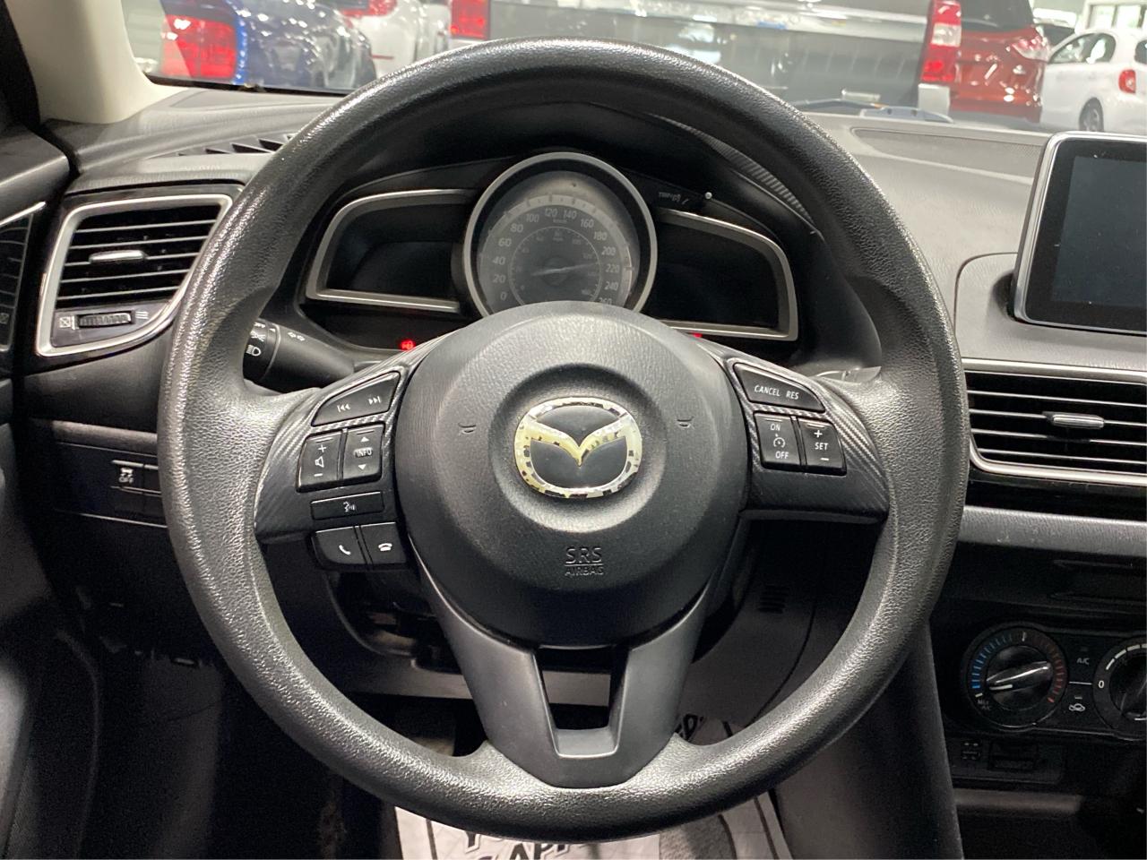 2016 Mazda MAZDA3 GX Photo