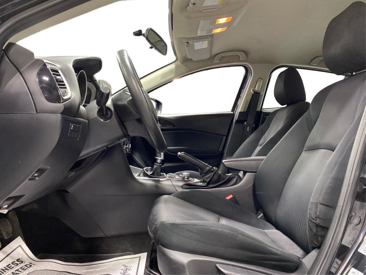 2016 Mazda MAZDA3 GX - Photo #9