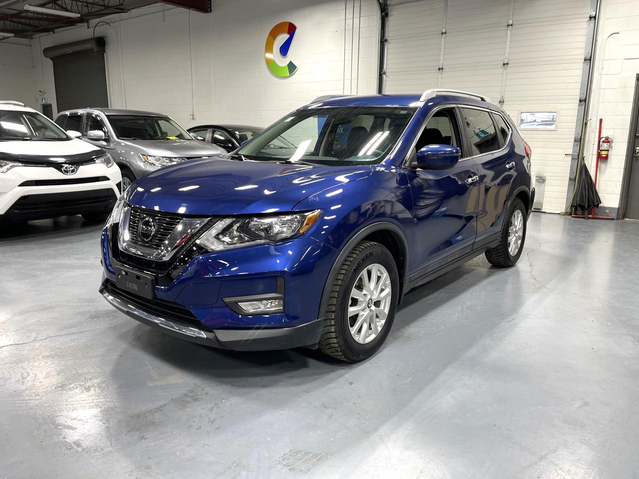 Used 2017 Nissan Rogue SV for sale in North York, ON