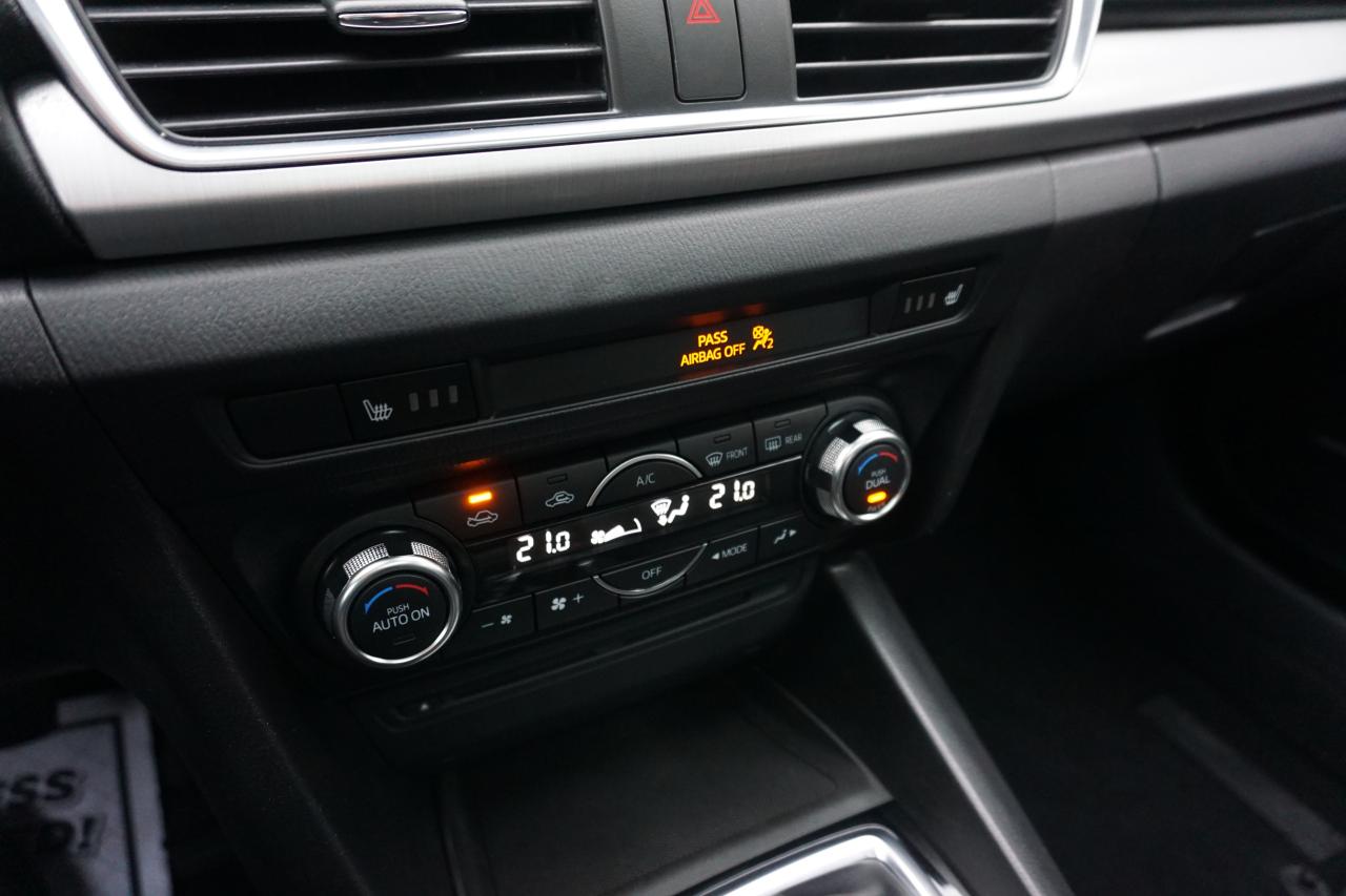 2015 Mazda MAZDA3 GT / 1 OWNER / NO ACCIDENTS / MANUAL / HEADS UP - Photo #16