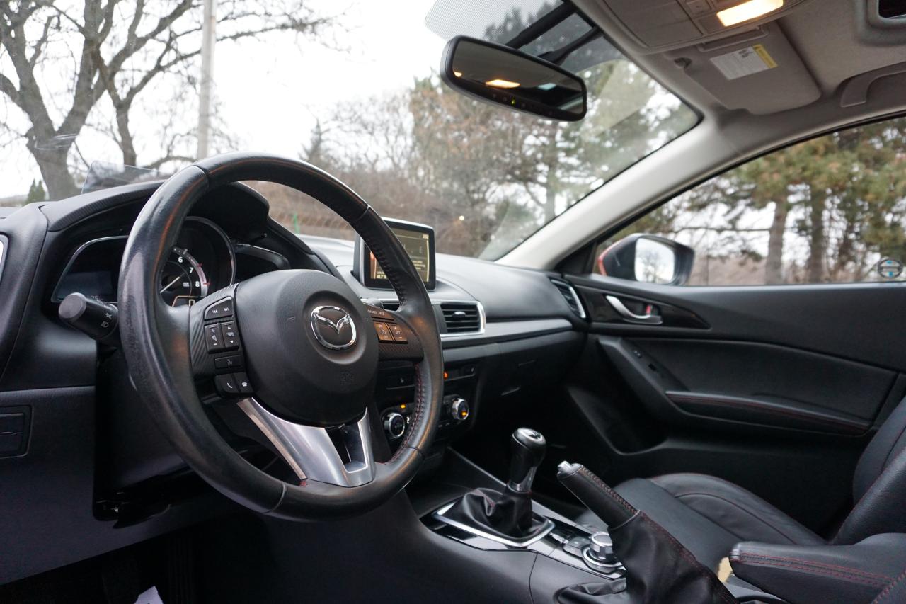 2015 Mazda MAZDA3 GT / 1 OWNER / NO ACCIDENTS / MANUAL / HEADS UP - Photo #11