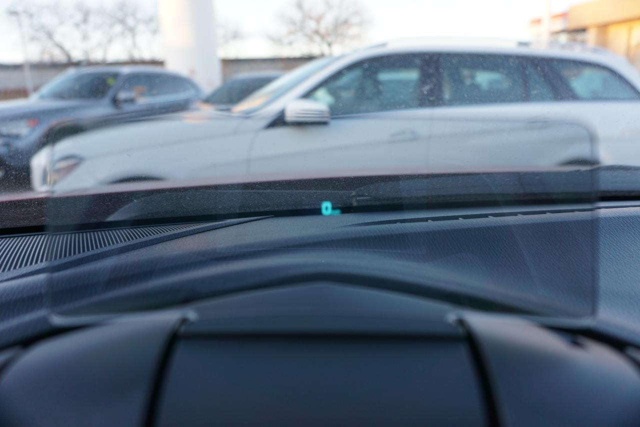2015 Mazda MAZDA3 GT / 1 OWNER / NO ACCIDENTS / MANUAL / HEADS UP - Photo #13