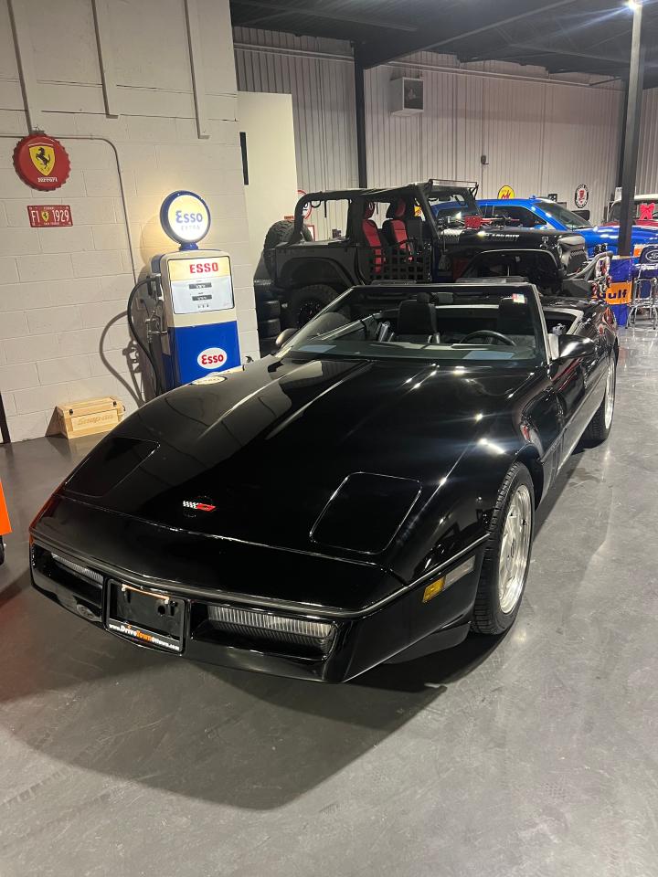 1988 Chevrolet Corvette 2dr Convertible - Photo #1