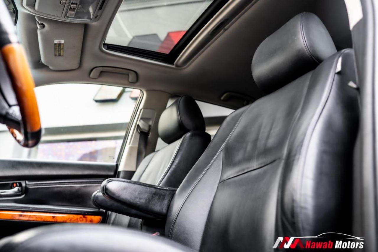 2005 Lexus RX 330 LEATHER INTERIOR|WOOD TRIM|SUNROOF|HEATED SEATS Photo4