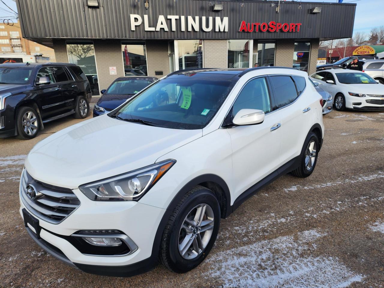 Used 2018 Hyundai Santa Fe Sport 2.4 SE leather, panoramic sunroof, heated seats, backup camera, for sale in Saskatoon, SK