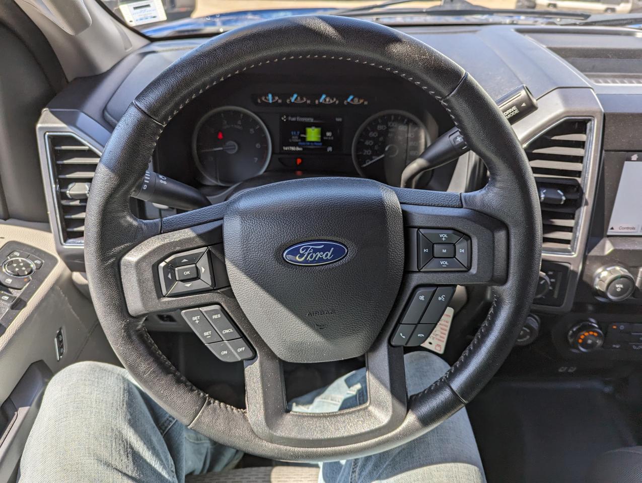 2019 Ford F-150 XLT Photo5