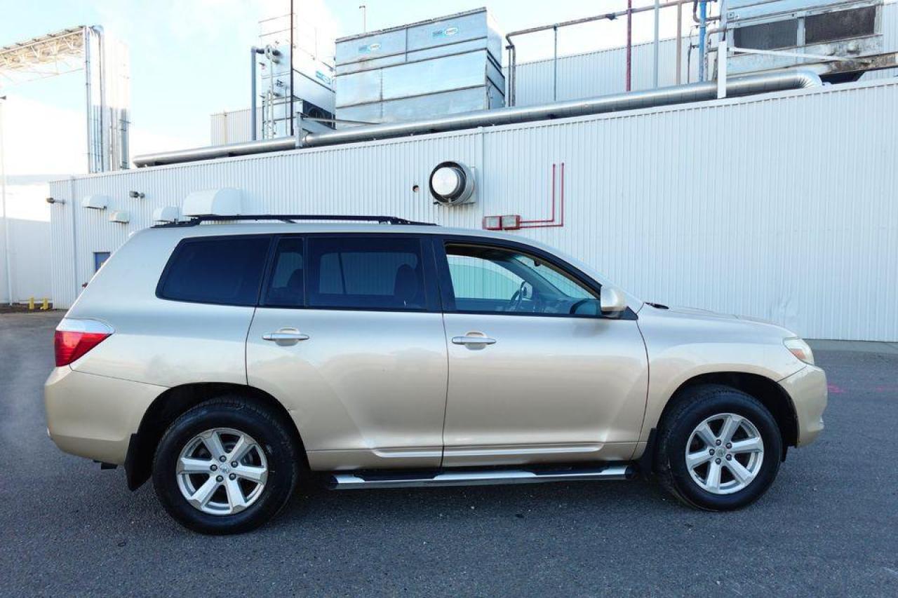 2008 Toyota Highlander 4WD 4dr SR5 Photo2