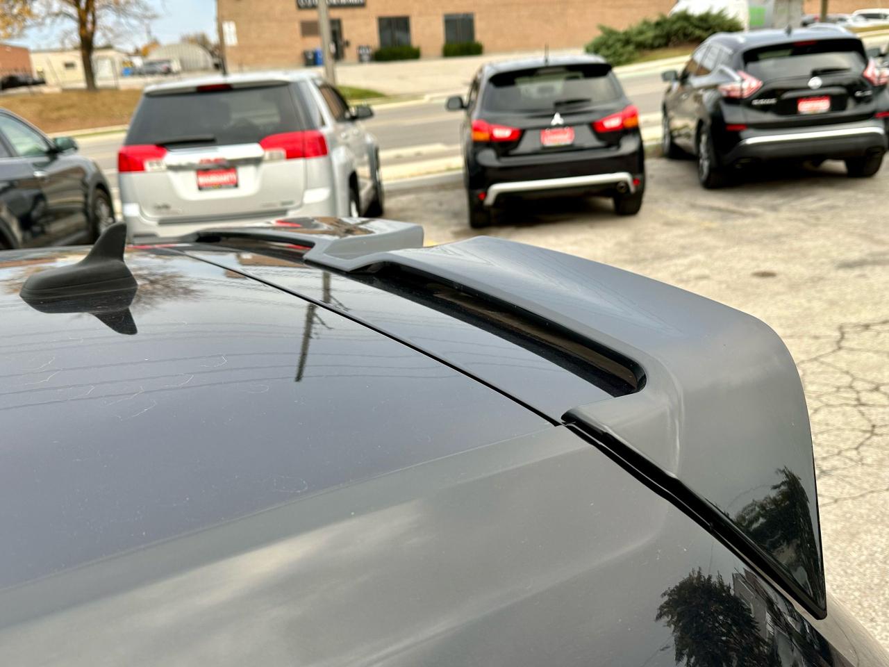 2016 Volkswagen Golf TRENDLINE Photo3