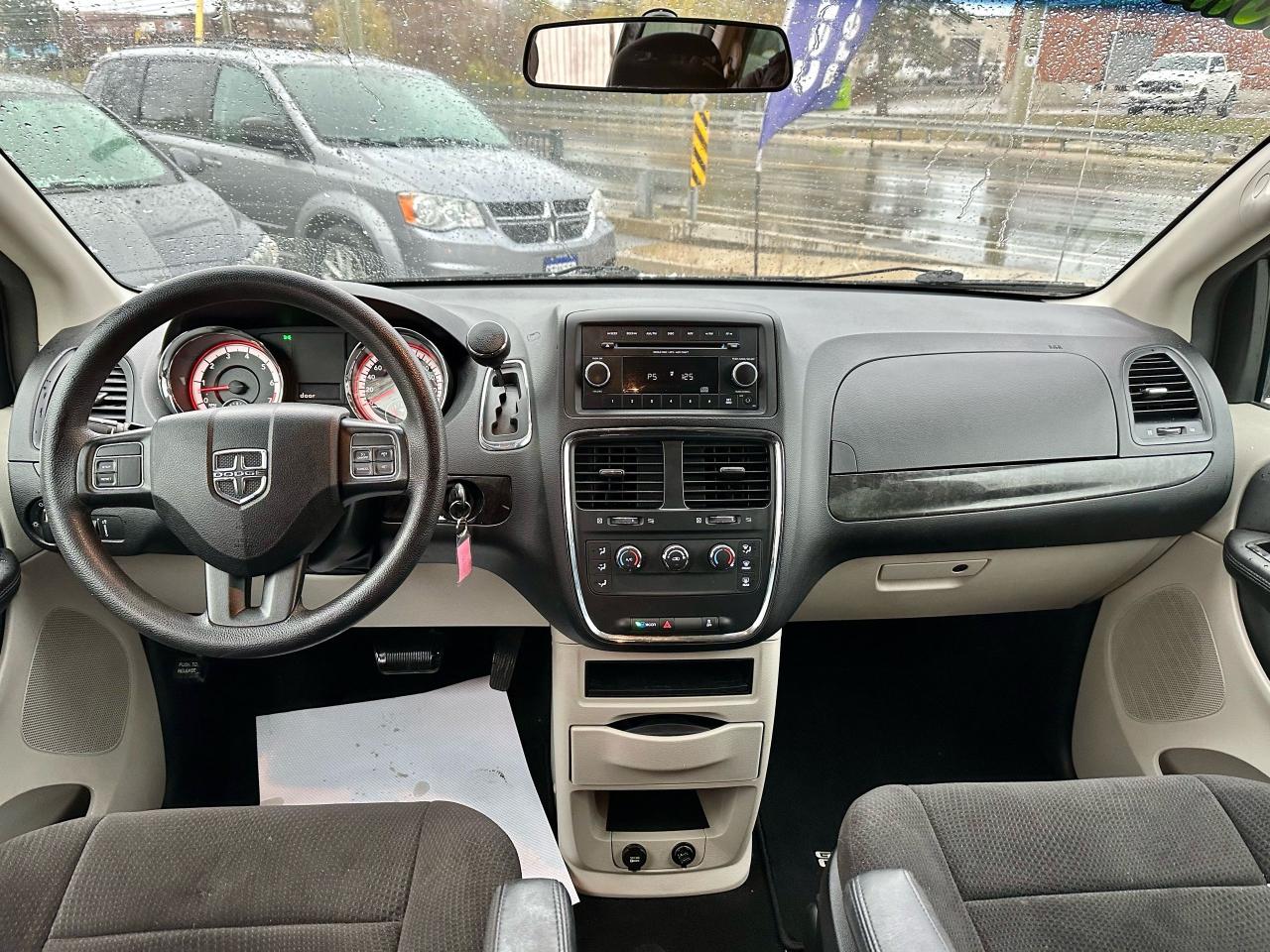 2012 Dodge Grand Caravan SE - Photo #15
