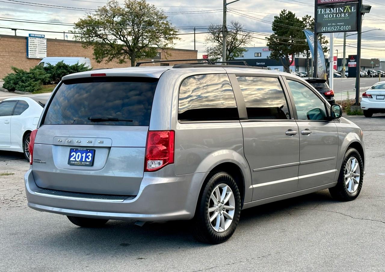 2013 Dodge Grand Caravan SXT Photo4