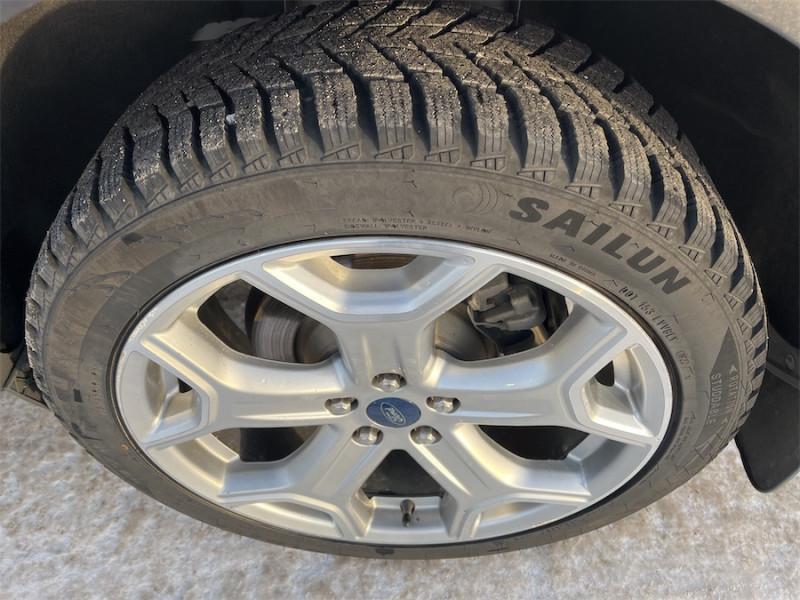 2019 Ford Escape Titanium 4WD  - Navigation -  Leather Seats Photo5