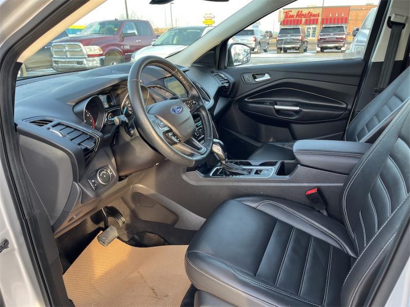 2019 Ford Escape Titanium 4WD  - Navigation -  Leather Seats Photo5