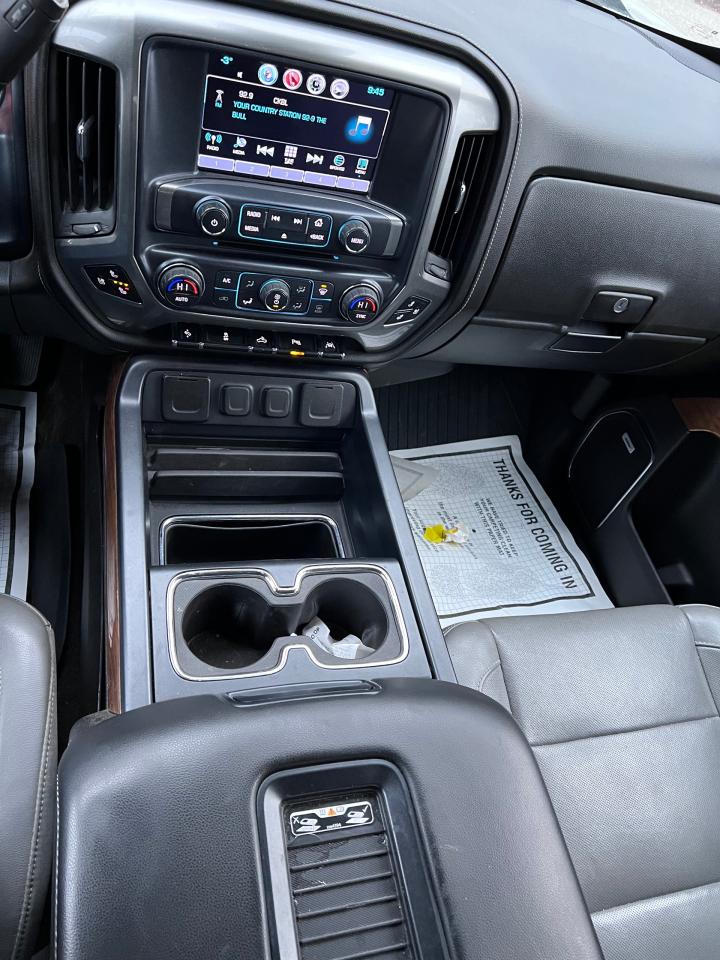2018 Chevrolet Silverado 1500 LTZ - Photo #16