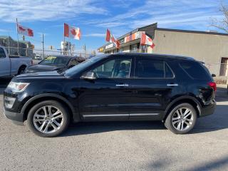 2017 Ford Explorer LIMITED, AWD, Leather, Navigation, Sunroof - Photo #4