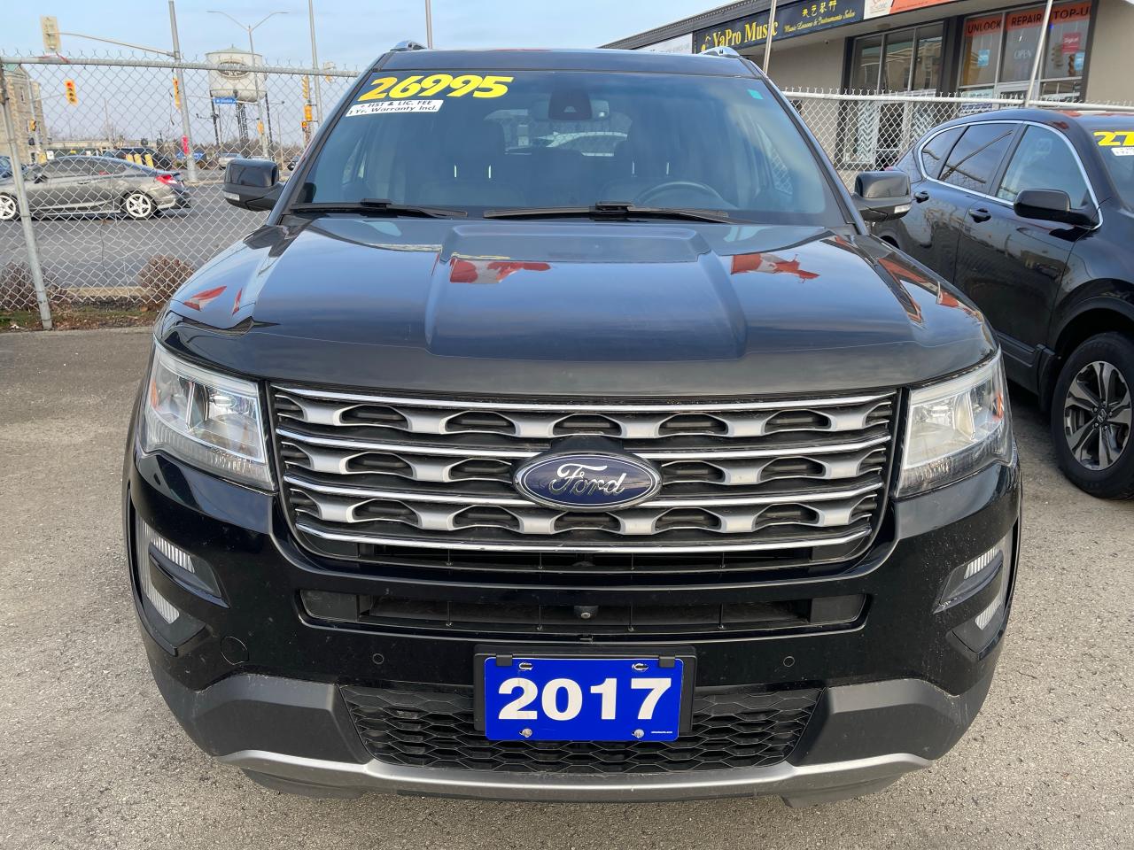 2017 Ford Explorer LIMITED, AWD, Leather, Navigation, Sunroof - Photo #2
