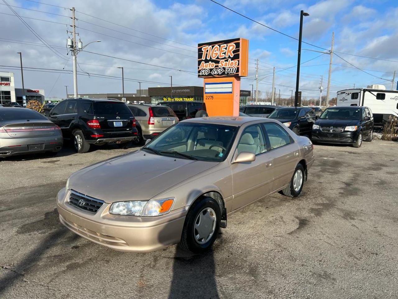 2000 Toyota Camry 