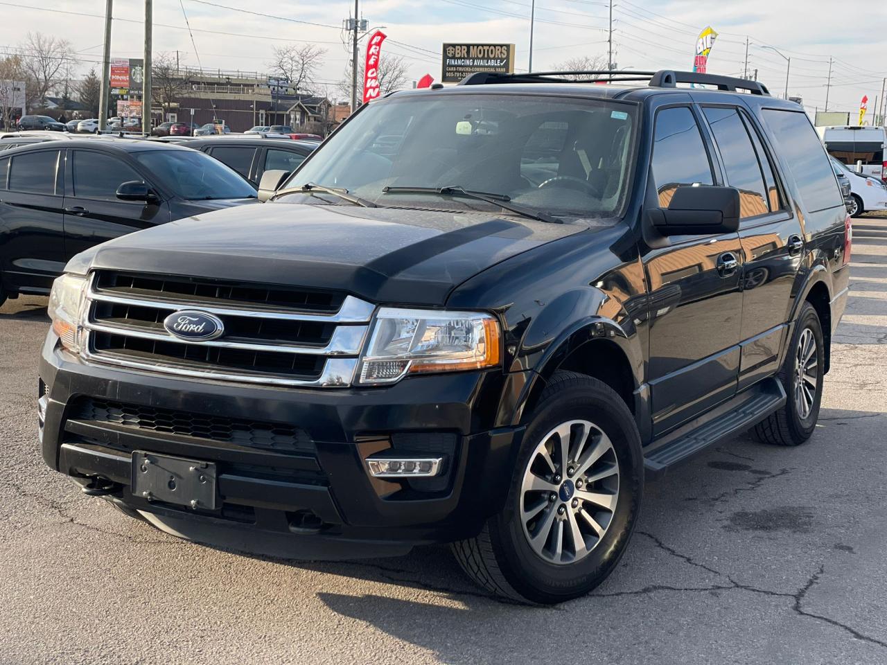 Used 2017 Ford Expedition XLT / CLEAN CARFAX / 8 PASS for sale in Bolton, ON