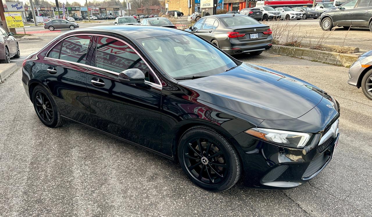 2021 Mercedes-Benz A-Class A 220 4MATIC Sedan Photo3