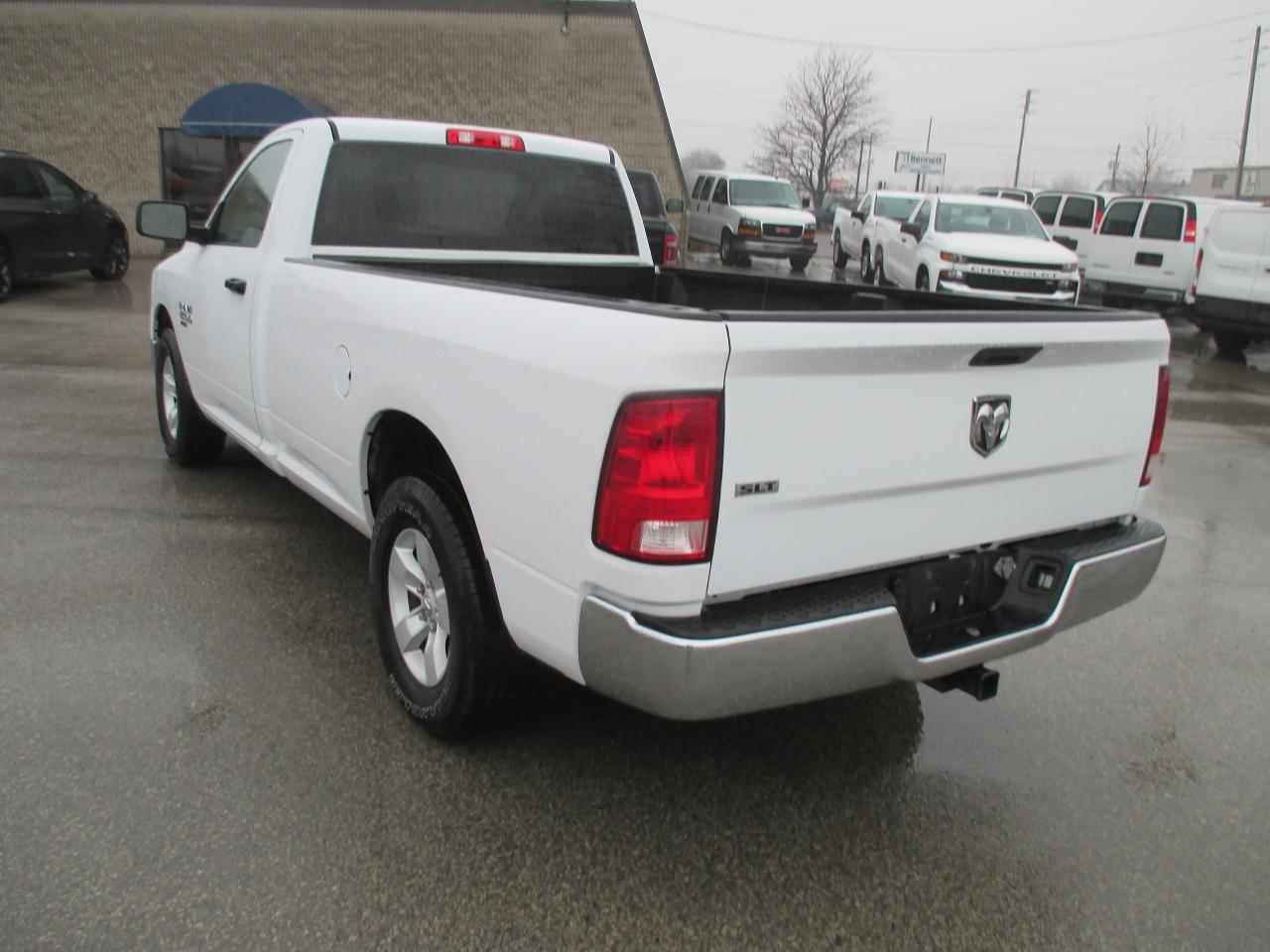 2022 RAM 1500 Classic SLT 4x2 Reg Cab 8' Box - Photo #6