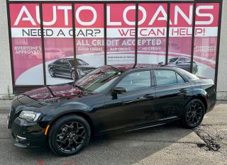 Used 2022 Chrysler 300 300 Touring L AWD for sale in Toronto, ON