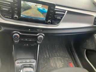 2018 Kia Rio EX Tech/BLUETOOTHCAM/SUNR/APPLEPLAY/CERTFIED - Photo #17