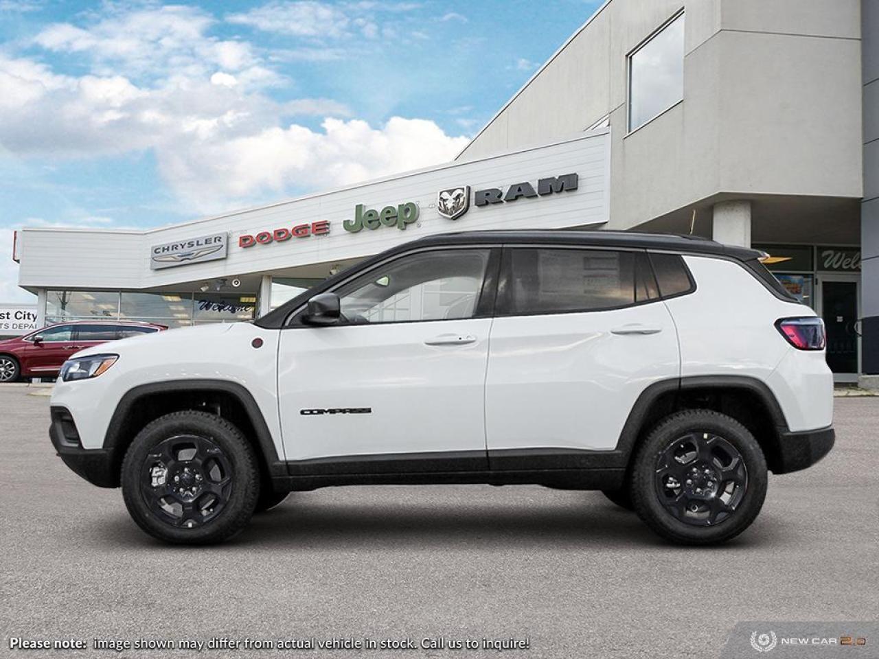 2024 Jeep Compass Trailhawk Photo2