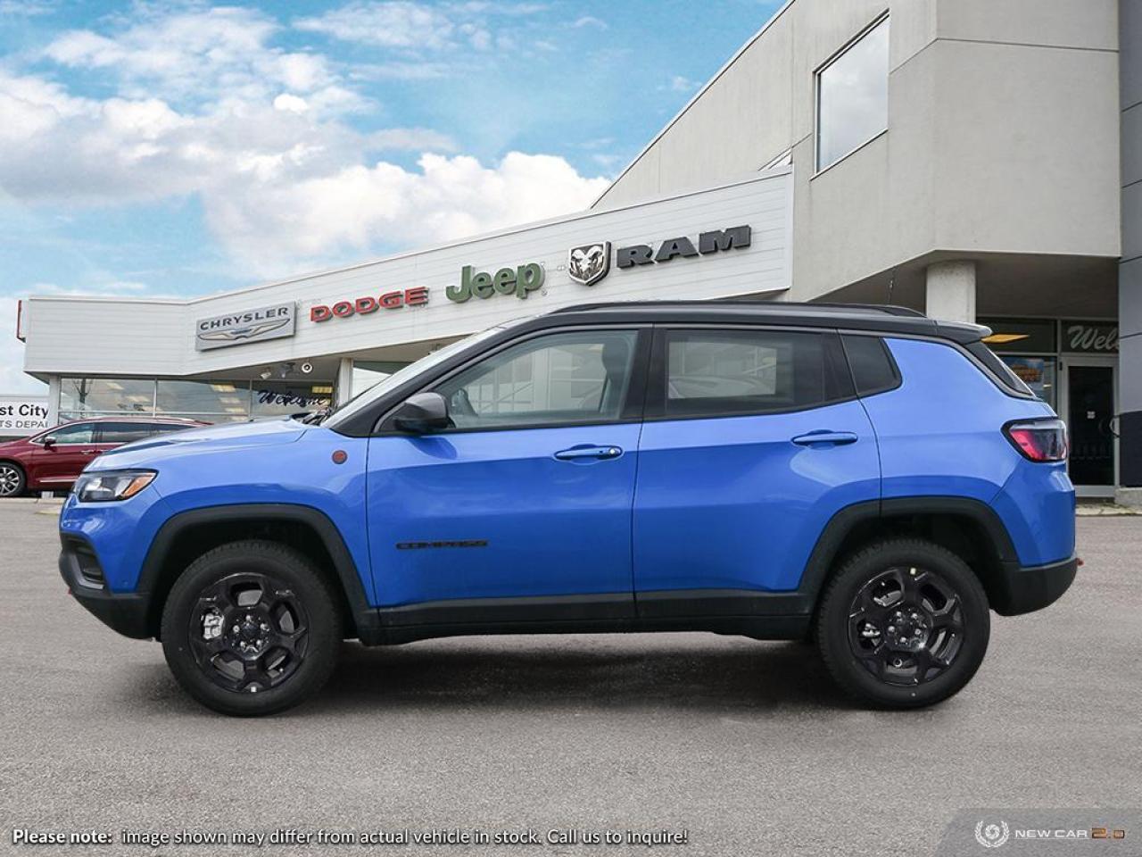 2024 Jeep Compass Trailhawk Photo2
