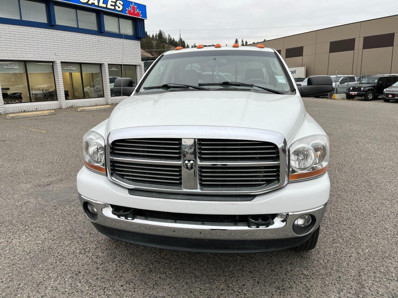 2006 Dodge Ram 3500 Low Km Cummins Quad Cab 4x4 - Photo #2