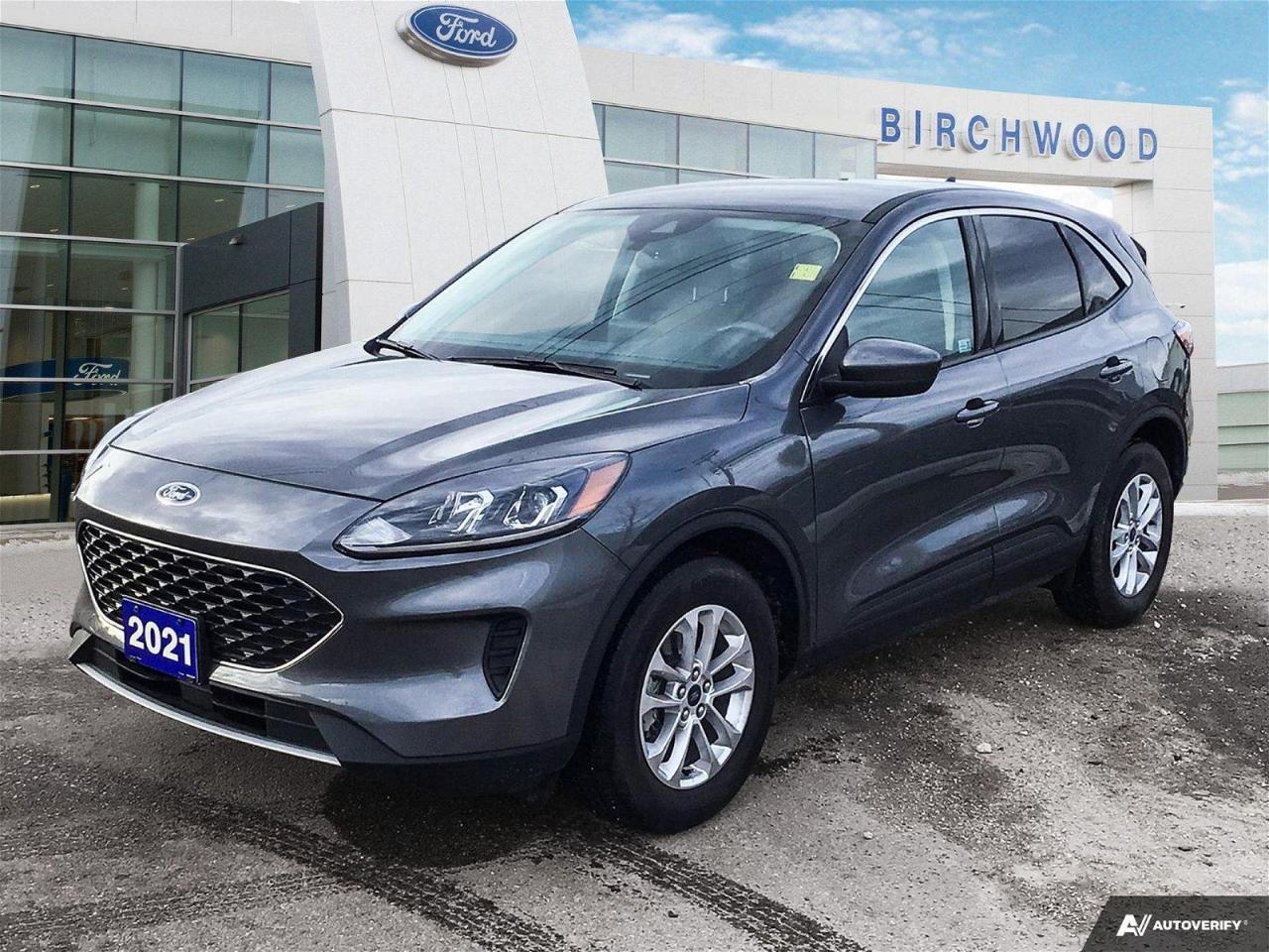 Used 2021 Ford Escape SE Lane Keep | Accident Free | Yes only 19,000 Kms! for sale in Winnipeg, MB