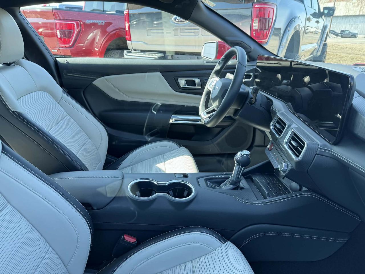 2024 Ford Mustang EcoBoost Premium Photo