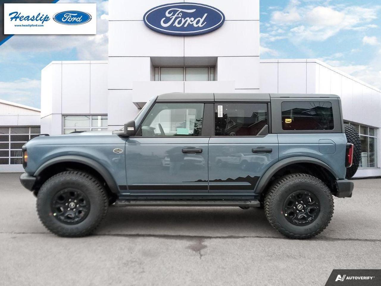 2024 Ford Bronco WildTrak Photo2