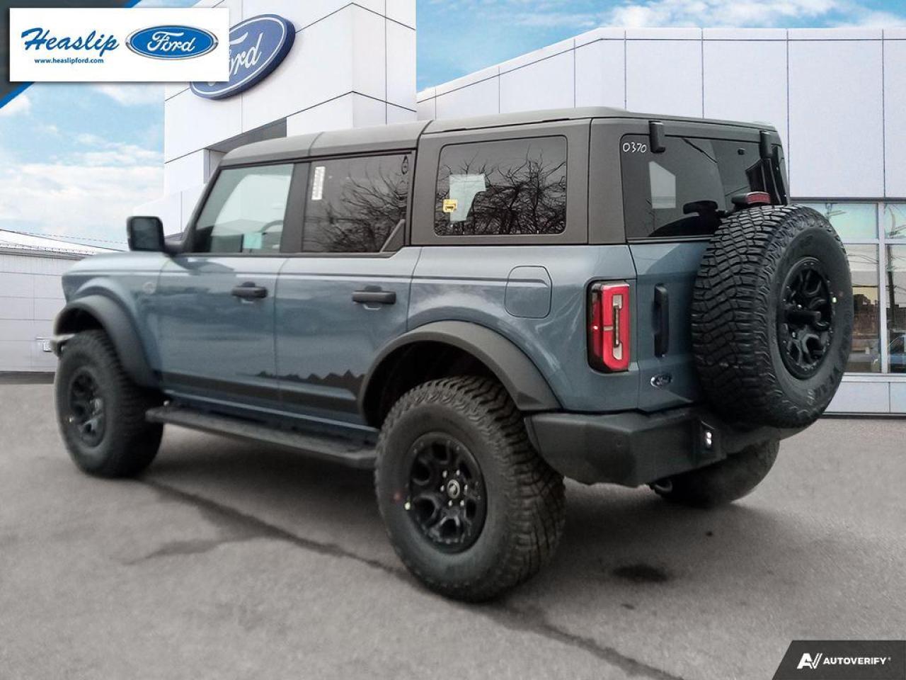 2024 Ford Bronco WildTrak Photo3
