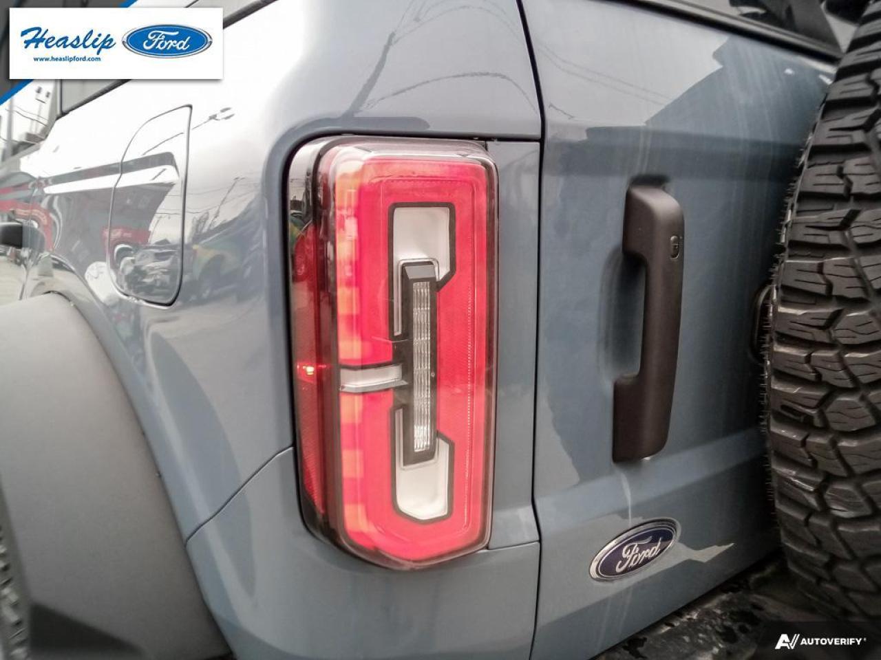 2024 Ford Bronco WildTrak Photo5