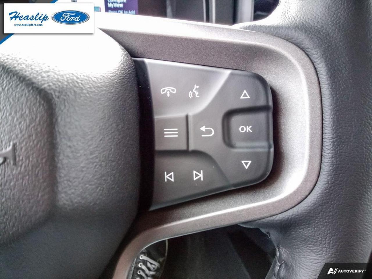 2024 Ford Bronco WildTrak Photo5