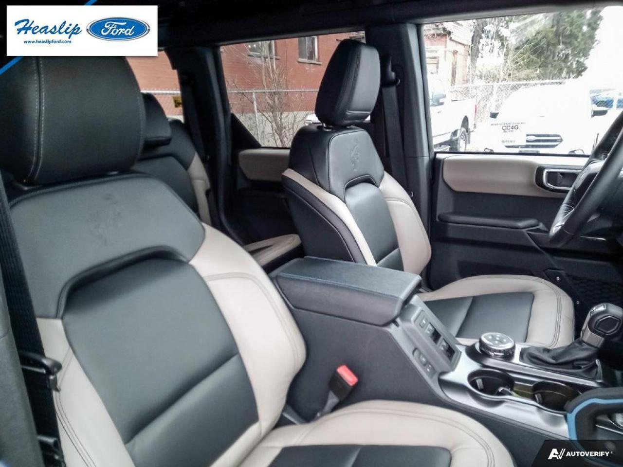 2024 Ford Bronco WildTrak Photo5