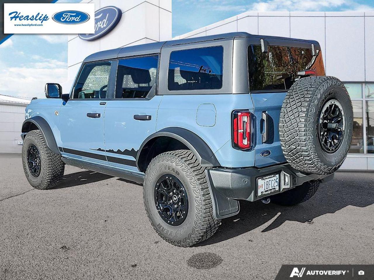 2024 Ford Bronco WildTrak Photo